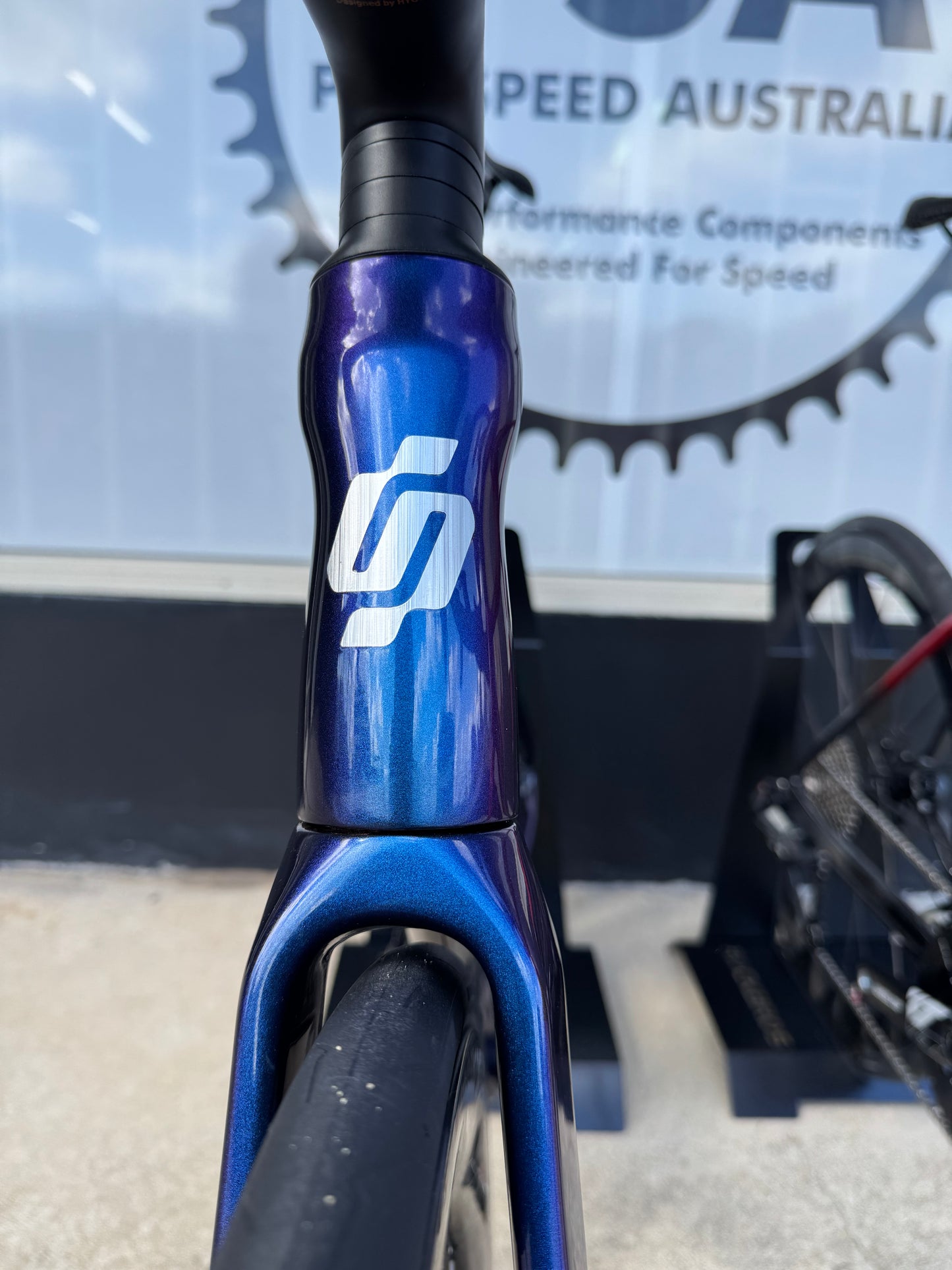 Hygge lightweight road bike