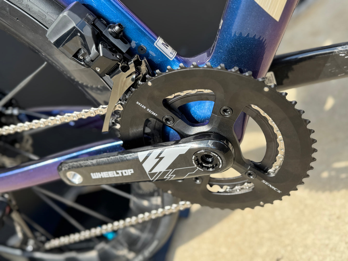 Hygge lightweight road bike