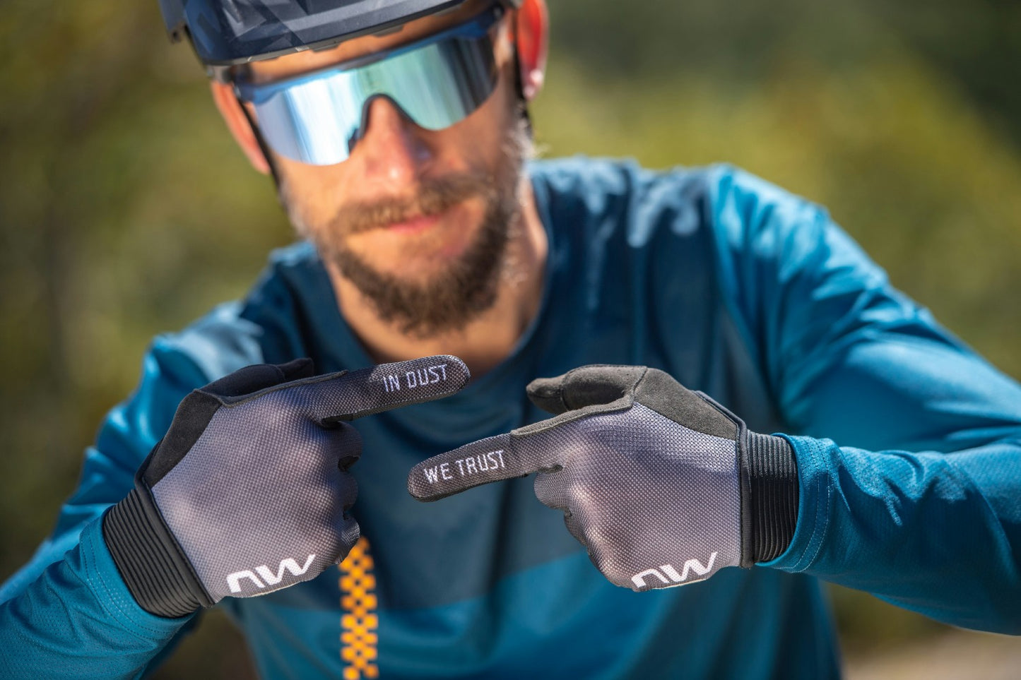 NORTHWAVE AIR LF FULL FINGER GLOVE